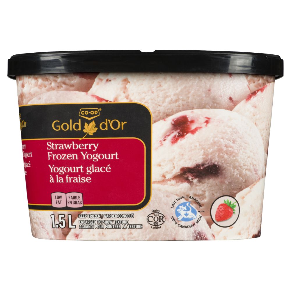 CO-OP Gold Strawberry Frozen Yogurt 1.5L