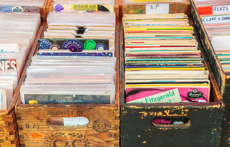 Second-hand vinyl records 